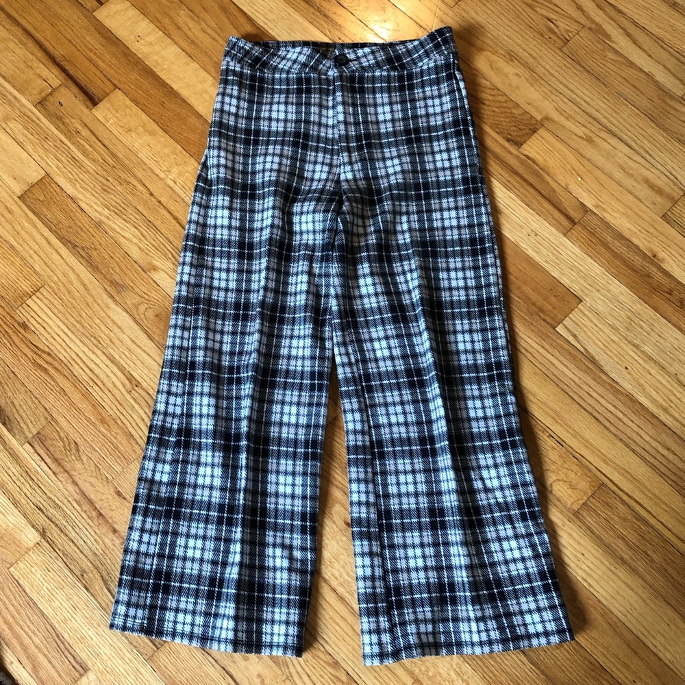 Wide Leg Plaid Pant Size M